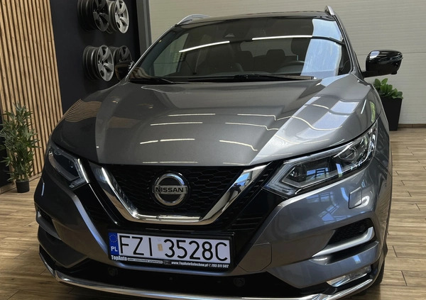 Nissan Qashqai cena 79900 przebieg: 131000, rok produkcji 2018 z Jeziorany małe 781